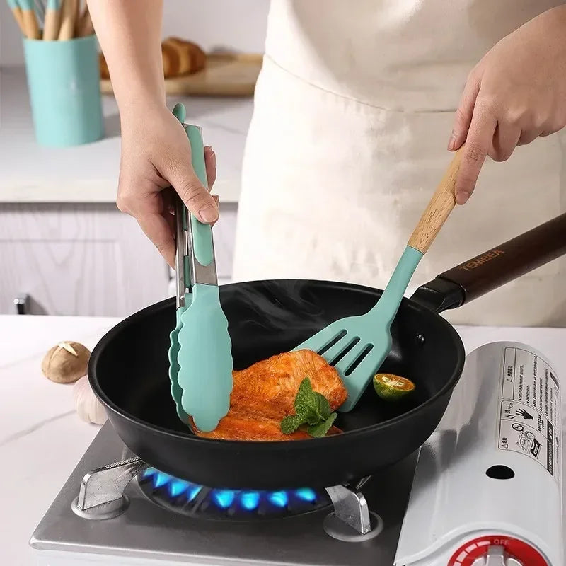 12pcs Wooden Handle Silicone Kitchenware with Storage Bucket High Temperature Resistant Non-stick Spatula Kitchen Cooking Tool